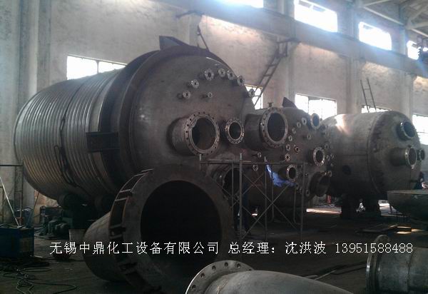 外盘半管加热反应釜 内盘管加热反应釜