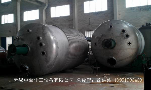 外盘半管加热反应釜 内盘管加热反应釜
