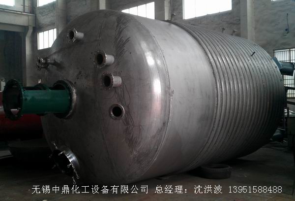 外盘半管加热反应釜 内盘管加热反应釜