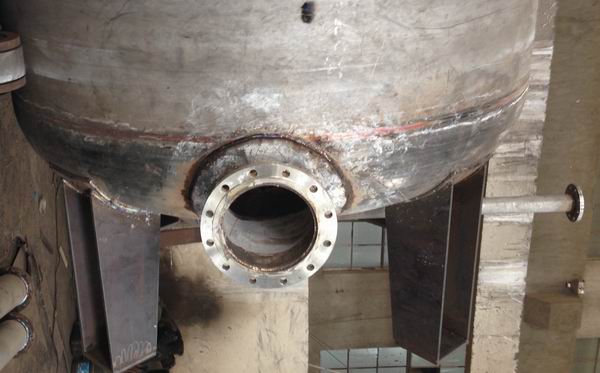 蒸汽稳压罐(蒸汽压力10公斤级)