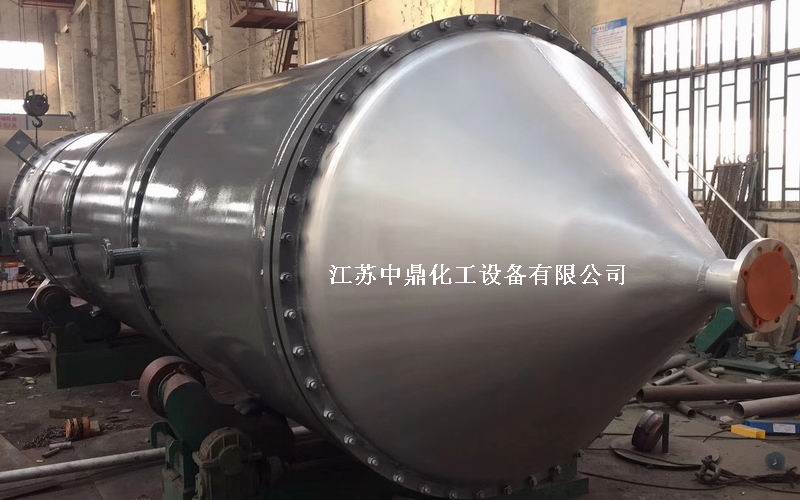 东营某化工有限公司25平方刮板蒸发器